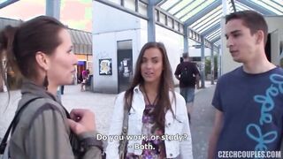 Amatőr fiatal pár pénzért kamatyol