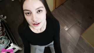 Tini csaj lecumiztatva és megabszva