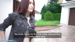 Public Agent - Tabitha Poison a tetkós tini bulkesz