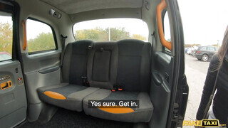 Fake Taxi - Tini csaj és a termetes taxis kukac