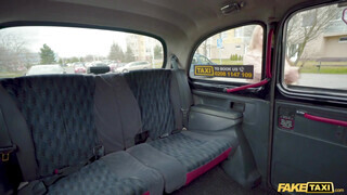 Fake Taxi - Caty Kiss a csábító milf