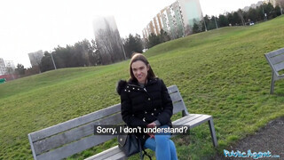 Public Agent - Alyssa Reece pénzért baszható