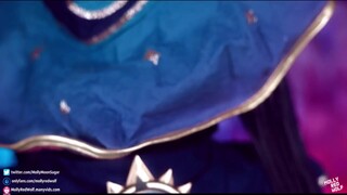 Cosplayes amatőr web kamerás lány megkettyintve