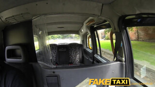 FakeTaxi - Bájos lengyel szuka megdöngetve