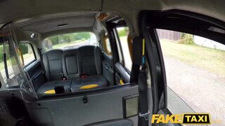 Fake Taxi - Liz Rainbow a perverz tini csajszika