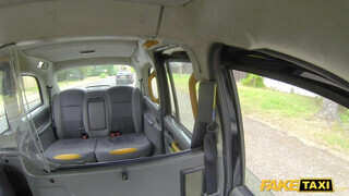 Fake Taxi - Kira Noir a fullos néger lyuk