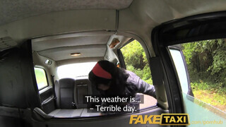 FakeTaxi - latin amerikai szuka popóba kefélve
