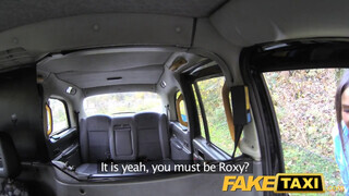 Fake Taxi - Roxxy Lea a méretes cickós brazil csajszi