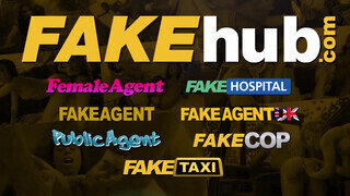 Public Agent - Lara Fox pénzért dugható