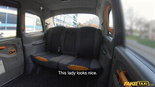 Fake Taxi - Világos Szőke érett nő megkúrelva
