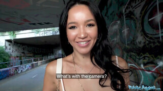 Public Agent - Asia Vargas a szexi ázsiai szuka